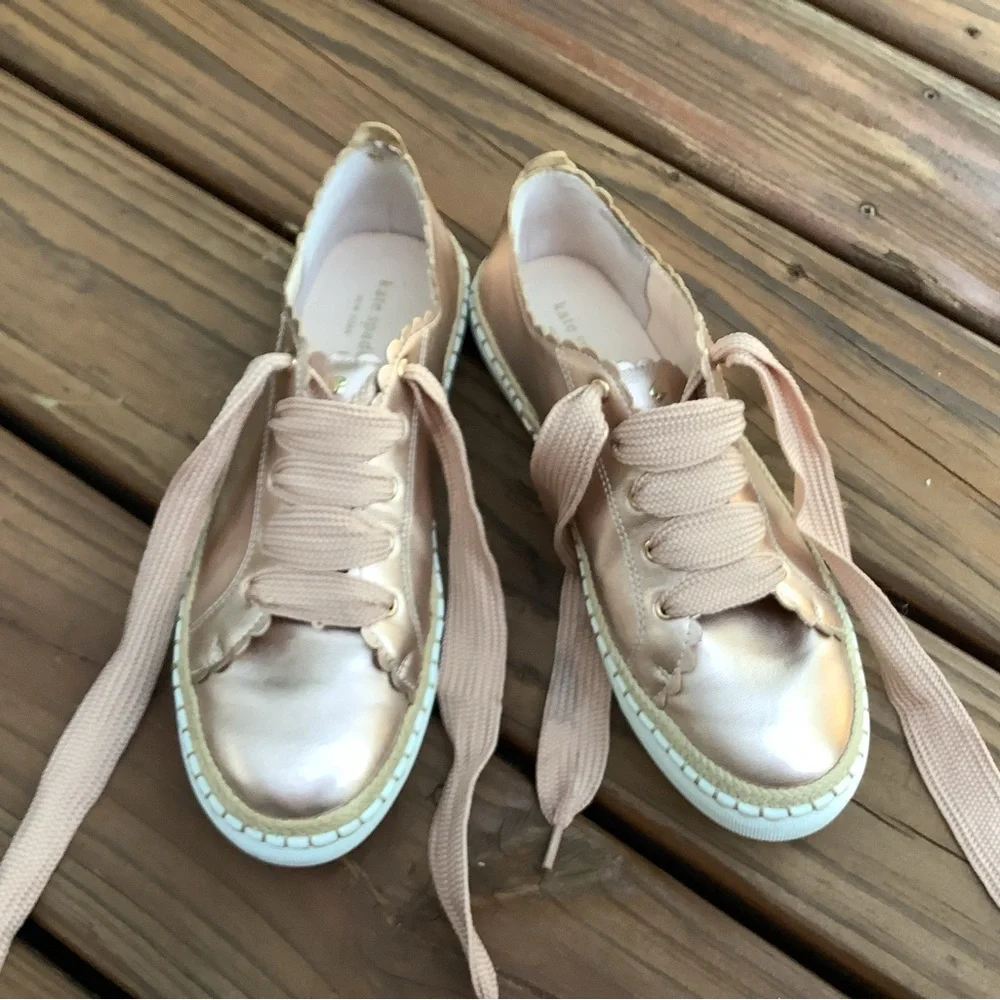 Kate Spade leather sneakers 🌷🌷